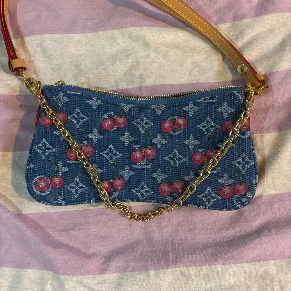 Louis Vuitton Blue Denim Cherry Shoulder Bag - Picture 2 of 5